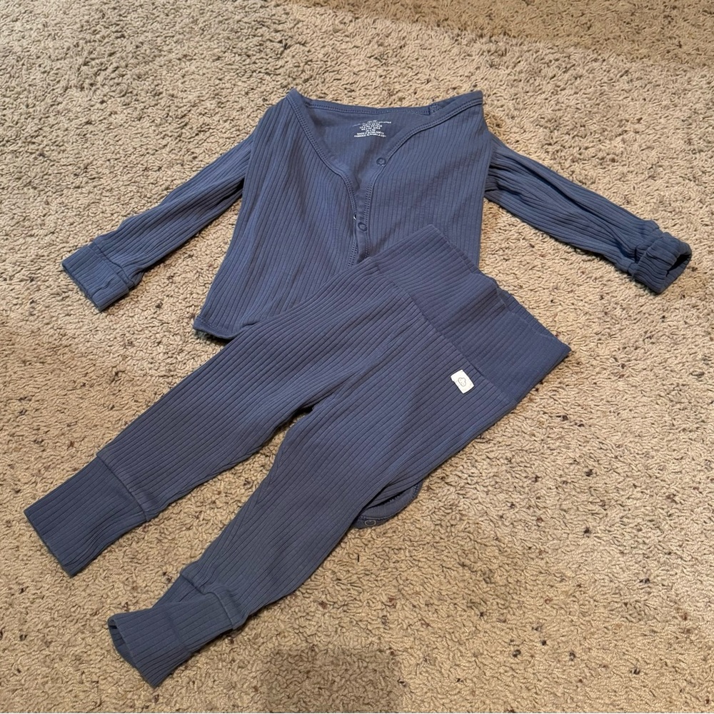 H&M baby two piece outfit - Picture 2 of 4